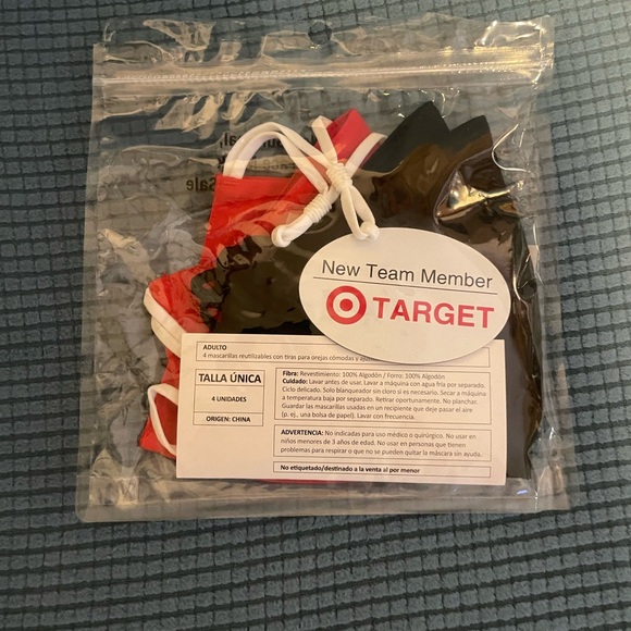 Target cloth face masks. Set of two - Picture 2 of 2